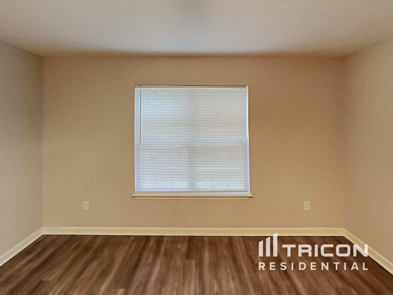 Building Photo - 861 Bitting Hall Cir