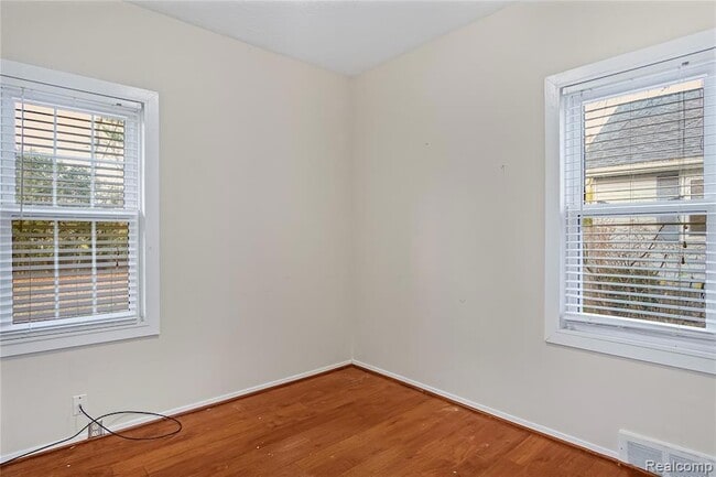 Building Photo - 144 Woodward Ave