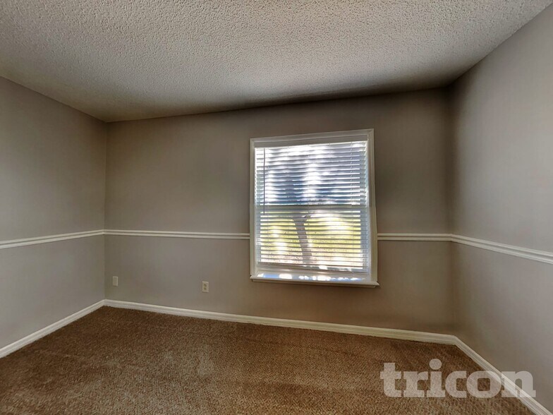 Building Photo - 5199 Derby Forest Ln