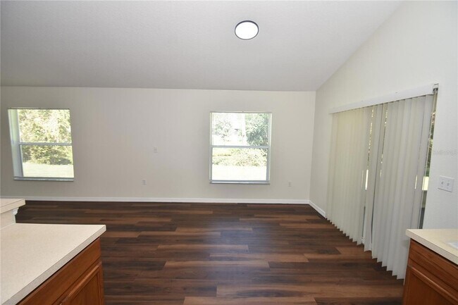 Building Photo - 33 Prattwood Ln