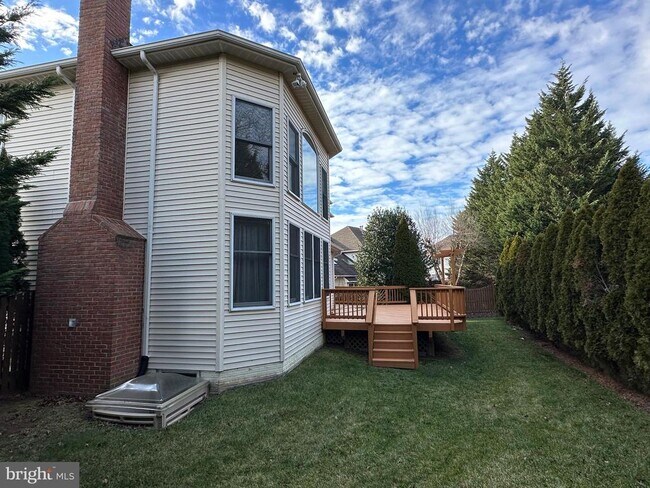 Building Photo - 3215 Spring Rain Ct