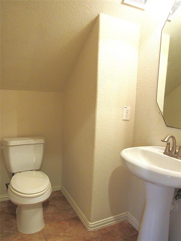 Building Photo - 24434 Sundance Spring Dr