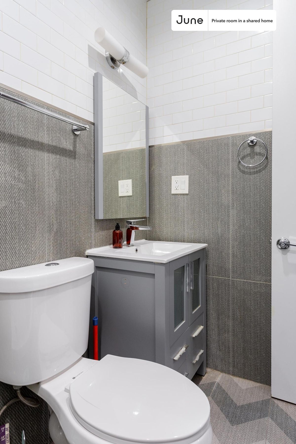 Building Photo - Room in Shared 4 bed/2 bath home in Bushwick