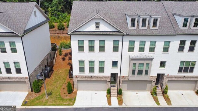 Building Photo - 413 Bishop Ln