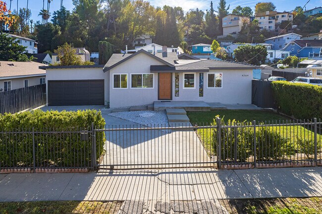 Primary Photo - 4364 Toland Way