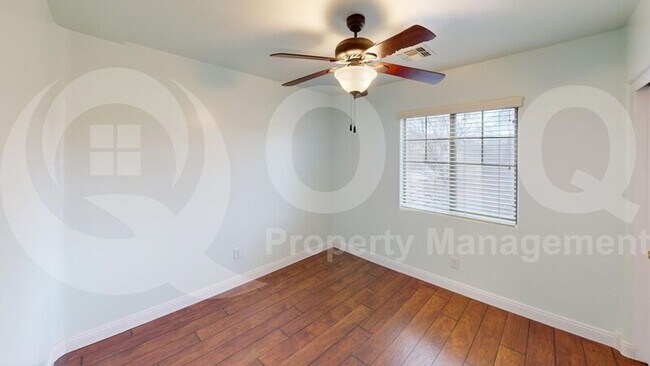 Building Photo - 14905 W Ashland Ave