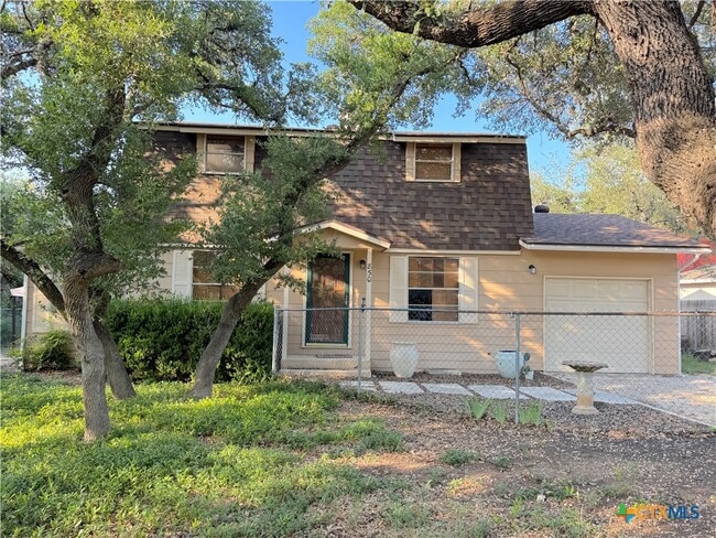 Building Photo - 850 Riviera Dr