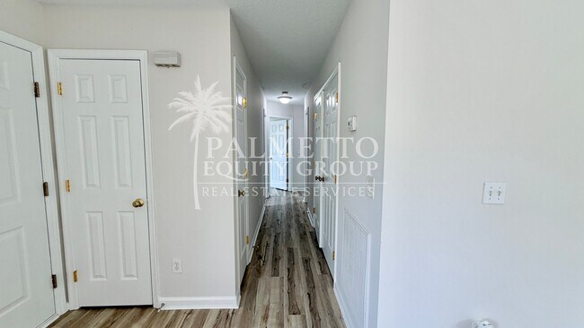 Building Photo - 700 Brushy Fork Dr