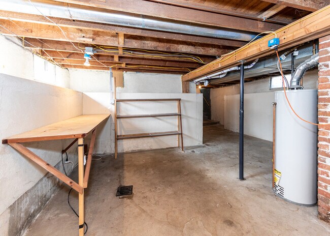 Building Photo - 4319 S Logan St