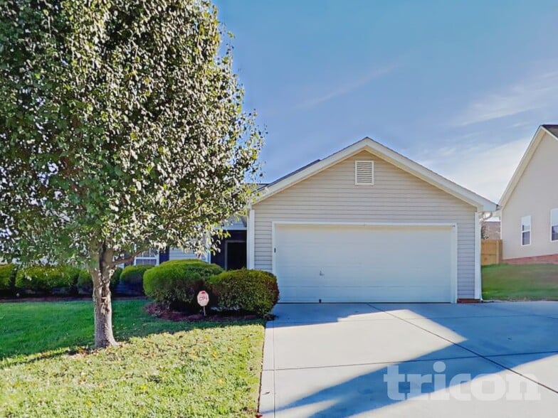 Building Photo - 956 Ashland Ave