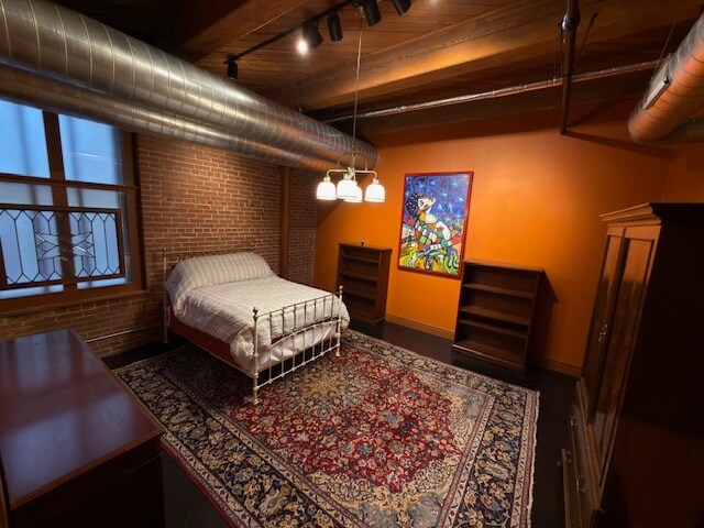 Building Photo - 1101 Lucas Ave