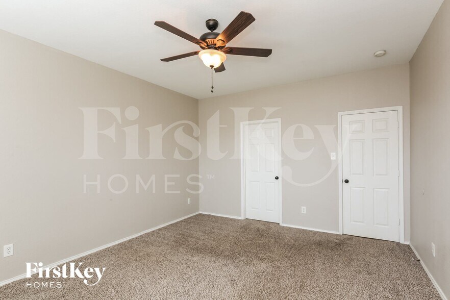 Building Photo - 6032 Blazing Star Dr