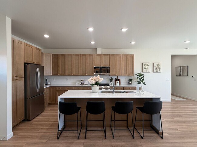 Building Photo - 830 Spaniel Ln