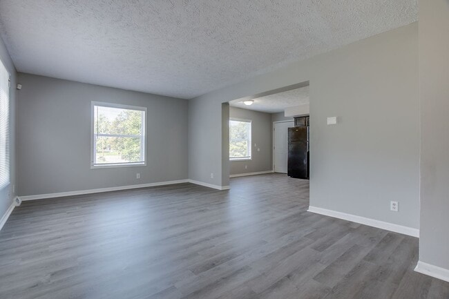 Building Photo - For Rent - Four-Bedroom Two-Bathroom Home Available NOW!