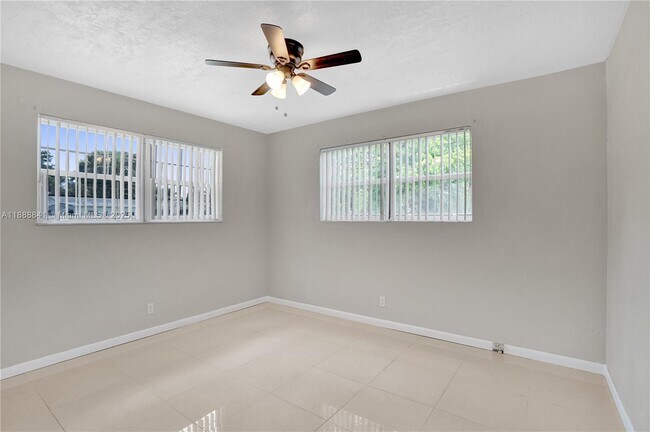 Building Photo - 6540 McKinley St