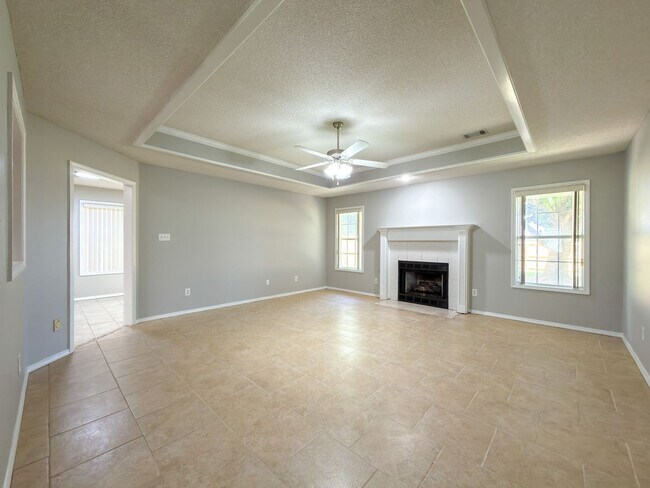 Building Photo - 6409 Fallstone Rd