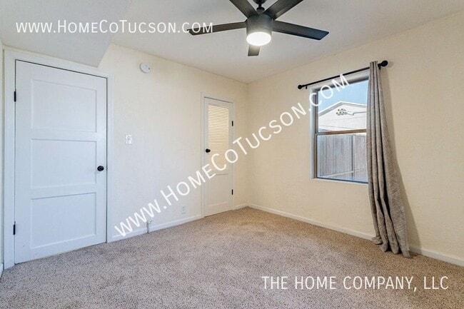 Building Photo - 3949 E 2nd St