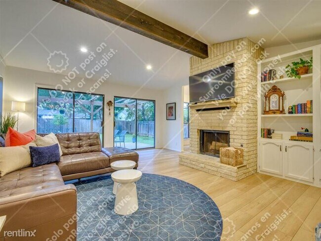 Building Photo - 4908 Dry Oak Trail