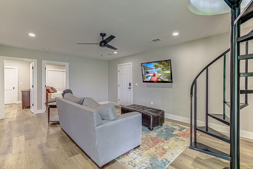 Downstairs living room - 707 N Shorewood Dr