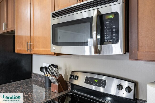 Building Photo - 6115 Tidewater Dr