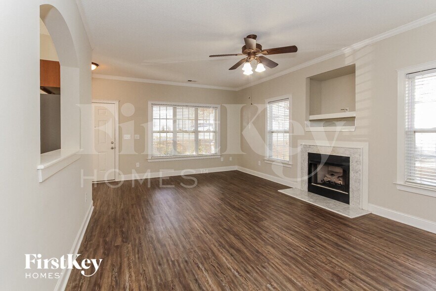 Building Photo - 13432 Glencreek Ln