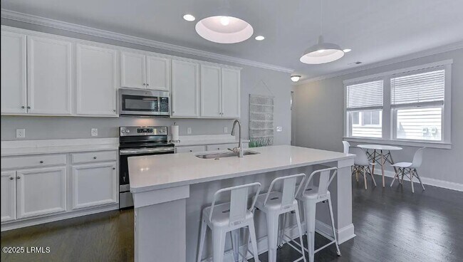 Building Photo - 309 Cockle Ln