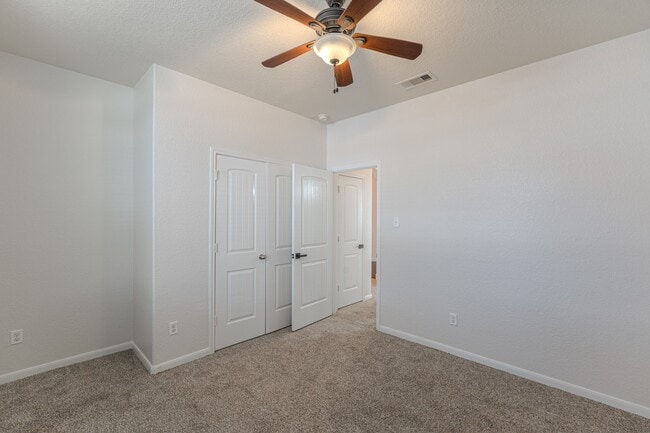 Building Photo - 15443 Lady Shery Ln