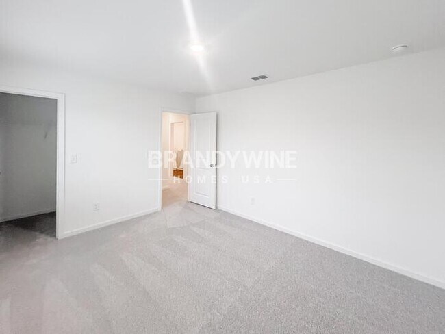 Building Photo - 93 Rowlett Pl