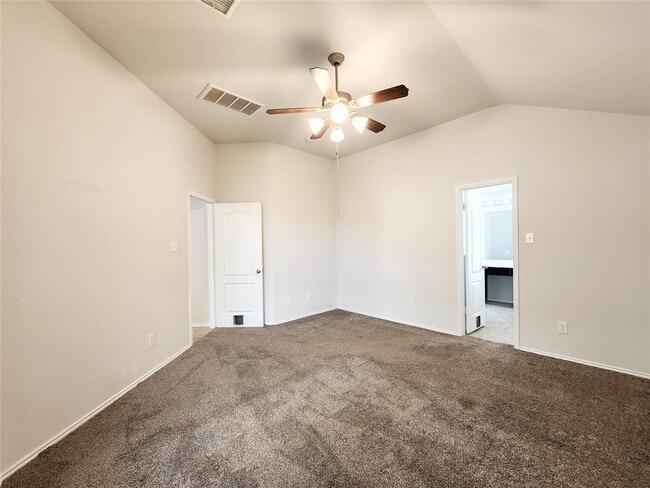 Building Photo - 5131 Spring Terrace Ln