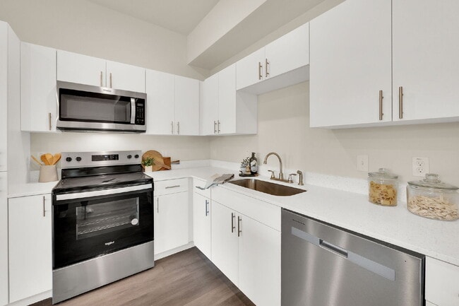 Building Photo - First  Month Rent FREE