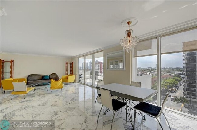 Building Photo - 2030 S Ocean Dr
