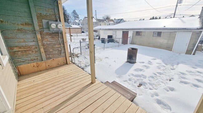 Building Photo - 233-235 Centennial Avenue