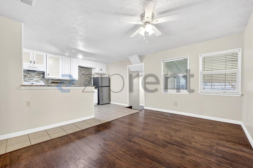 Building Photo - 1731 Morris St