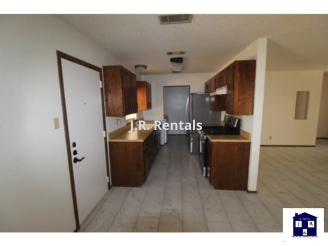 Building Photo - 1513 Missouri Ave