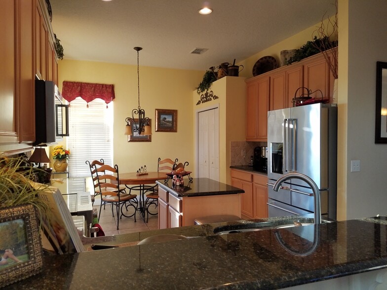 Kitchen - 737 Seneca Meadows Rd