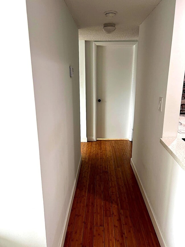 Building Photo - 3522 NE 171 St