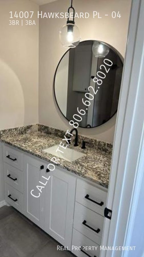 Building Photo - 14007 Hawksbeard Pl