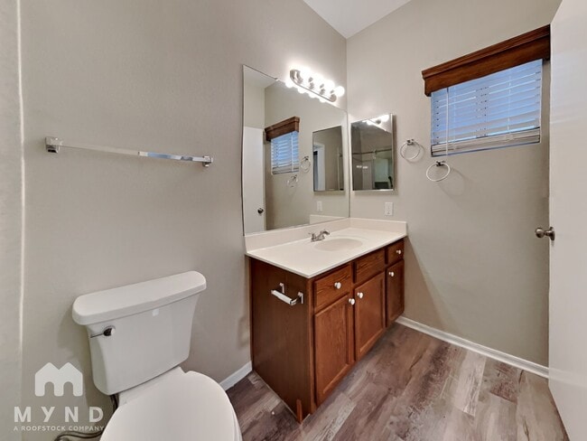 Building Photo - 17217 N Larkspur Ln