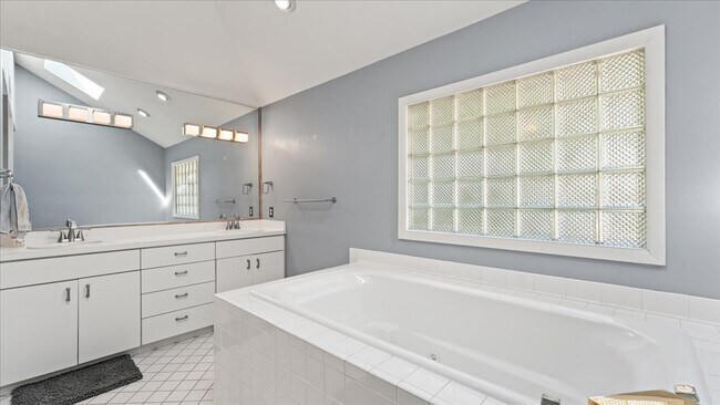 Building Photo - 413 Anteelah Trail
