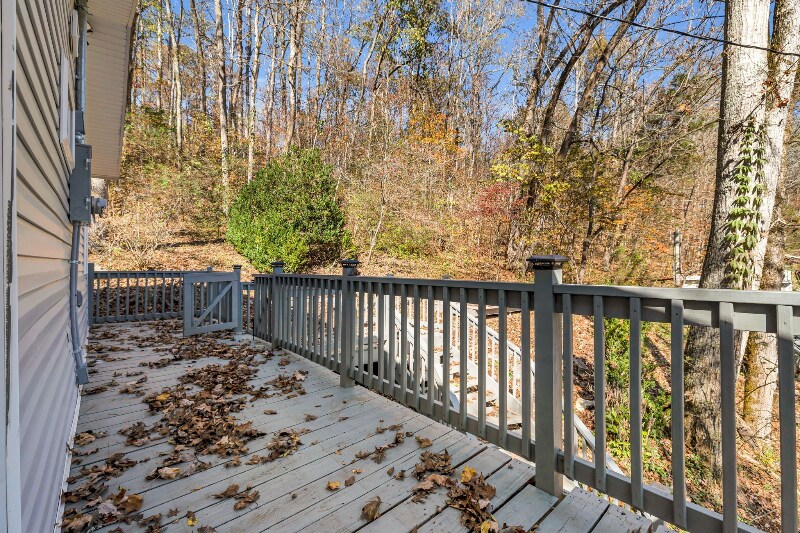 Building Photo - 292 Halls Hollow Rd