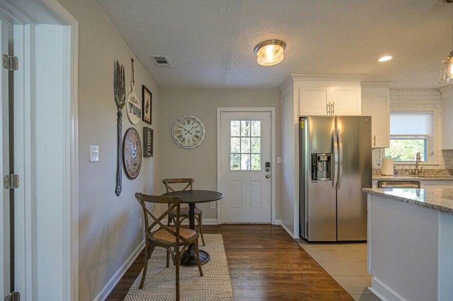 Building Photo - 931 Worley Dr