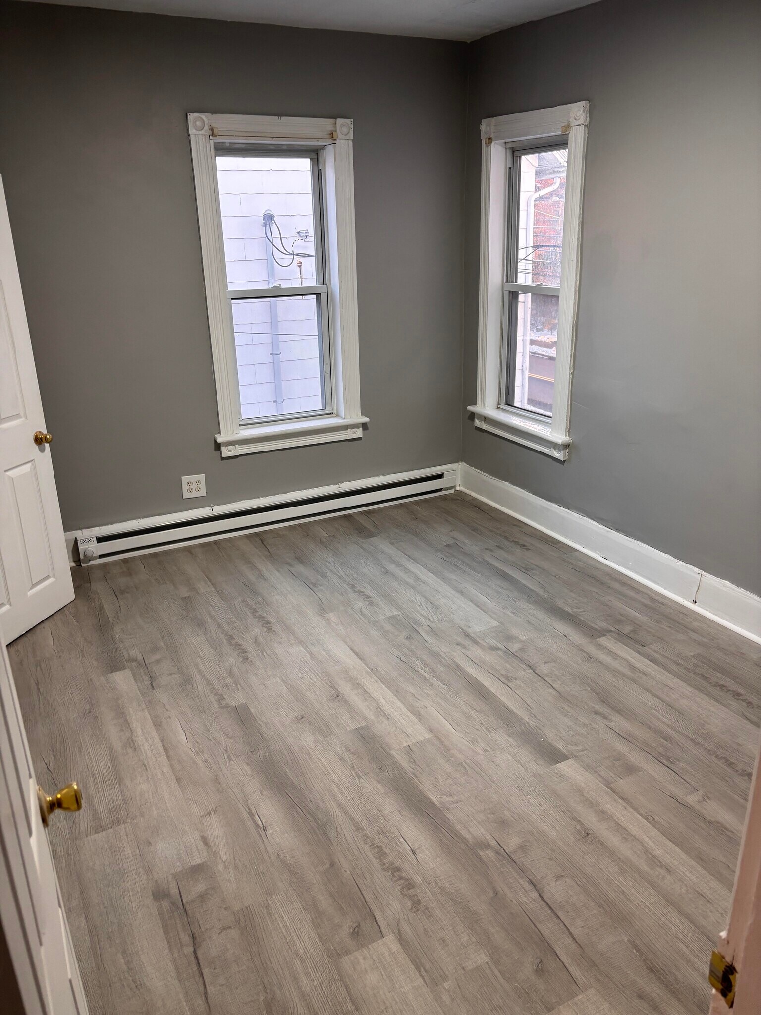 Building Photo - 78 E Broad St