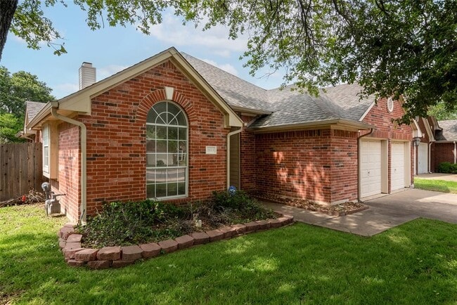 Building Photo - 1853 Dapplegrey Ln