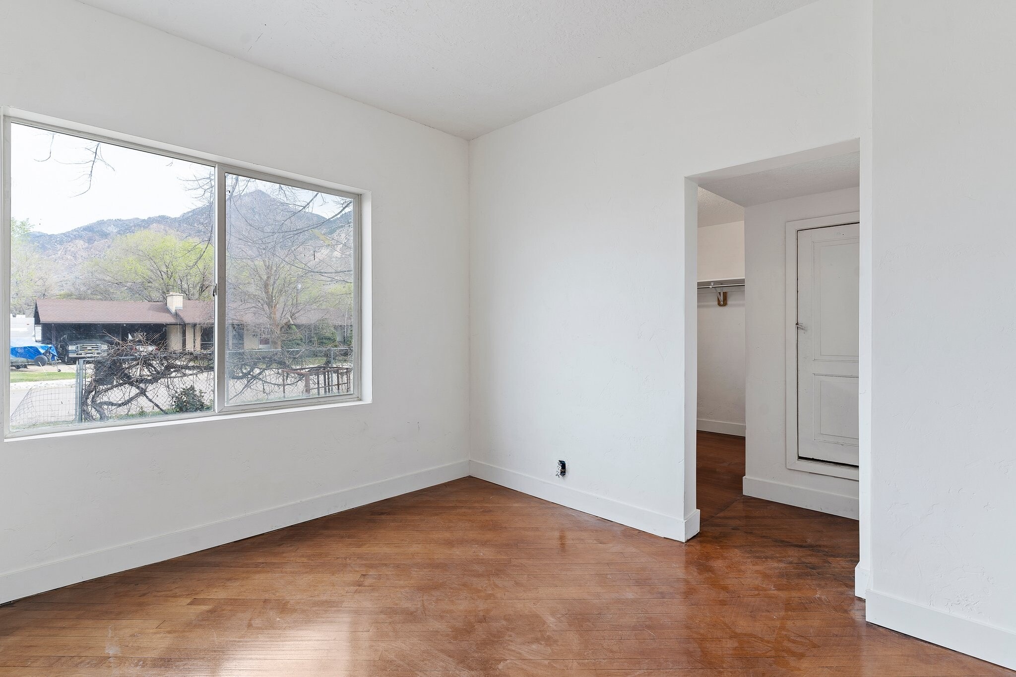 Building Photo - 678 N 100 E