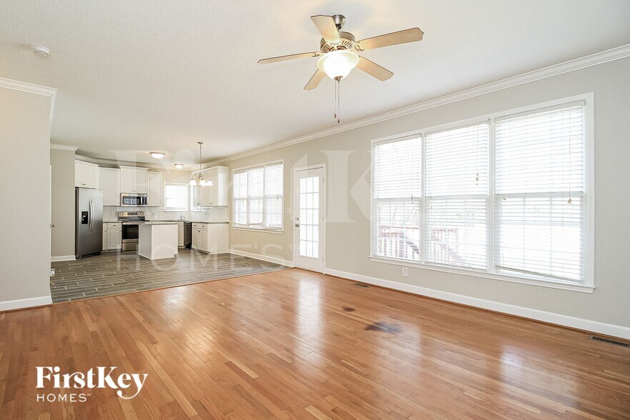 Building Photo - 403 Beech Ridge Rd