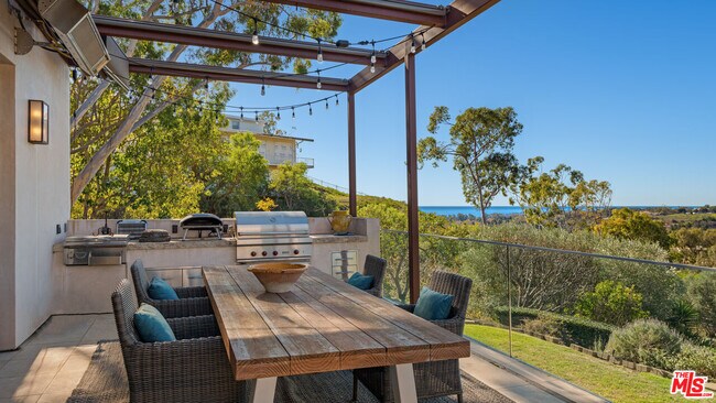 Building Photo - 6315 Gayton Pl