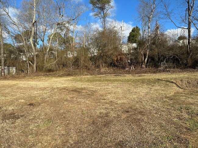 Building Photo - Nicely Updated 3BR/1BA Home!