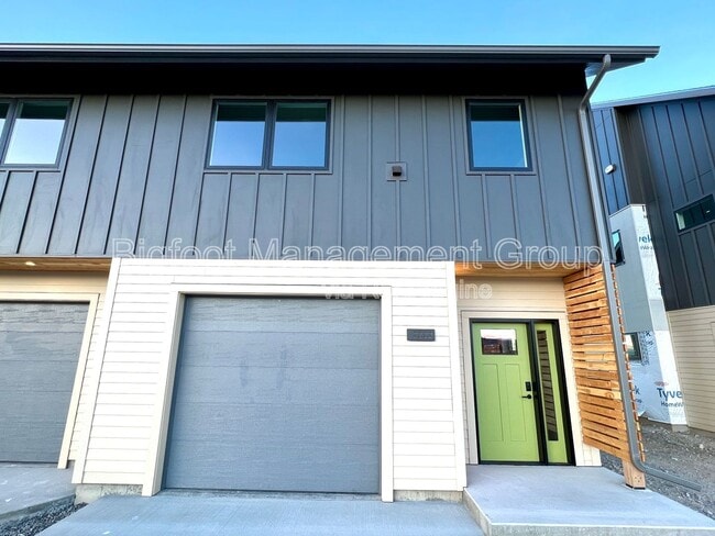 Primary Photo - 2332 Shorthorn Ave