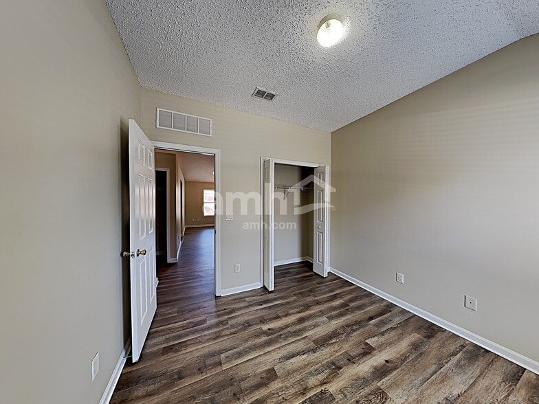 Building Photo - 976 Ashton Cove Terrace