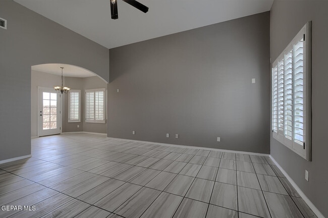 Building Photo - 14708 Boer Trl Ave